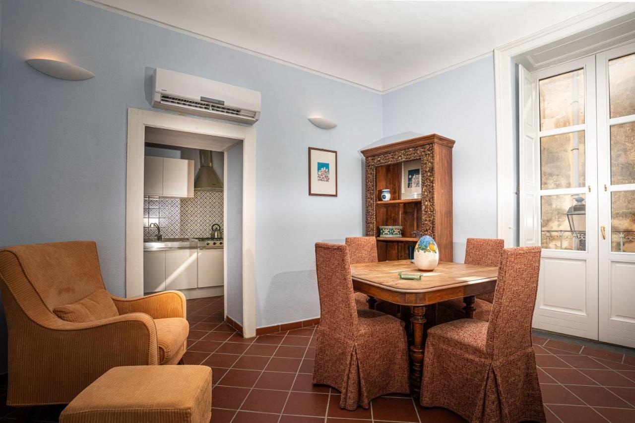I Tre Balconi Di Via Roma Apartment シラクーサ エクステリア 写真